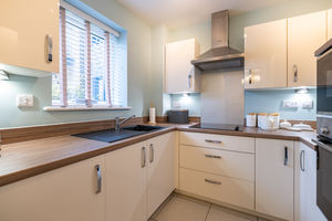 Kitchen- click for photo gallery